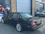 Jaguar XJ 3.5 V8 LWB, leder, navigatie, youngtimer, climat, apk, lichtmetaal, cruise control, pdc, inruil mogelijk.