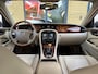 Jaguar XJ 3.5 V8 LWB, leder, navigatie, youngtimer, climat, apk, lichtmetaal, cruise control, pdc, inruil mogelijk.