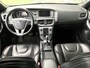 Volvo V40 1.5 T2 Ocean Race Automaat | Rijklaar incl 12 mnd Bovag | Trekhaak Camera Donker glas Navigatie