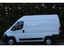 Peugeot Boxer 333 2.2 HDI L1H2 131PK | Navi | Airco | Cruisecontrol | Elektrische ramen | Parkeersensoren