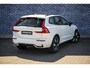 Volvo XC60 2.0 T6 Plug-in hybrid AWD Ultimate Dark | Head-up display | Harman/Kardon | Panoramisch schuif-/kantel dak | Adaptive cruise control | BLIS | Stoel/Stuurverwarming