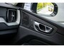 Volvo XC60 2.0 T6 Plug-in hybrid AWD Ultimate Dark | Head-up display | Harman/Kardon | Panoramisch schuif-/kantel dak | Adaptive cruise control | BLIS | Stoel/Stuurverwarming