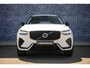 Volvo XC60 2.0 T6 Plug-in hybrid AWD Ultimate Dark | Head-up display | Harman/Kardon | Panoramisch schuif-/kantel dak | Adaptive cruise control | BLIS | Stoel/Stuurverwarming