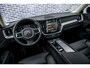 Volvo XC60 2.0 T6 Plug-in hybrid AWD Ultimate Dark | Head-up display | Harman/Kardon | Panoramisch schuif-/kantel dak | Adaptive cruise control | BLIS | Stoel/Stuurverwarming