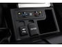 Toyota Land Cruiser 2.8 D-4D-F Executive Window Van | Panoramadak | Trekhaak | 3.500 kg | Stoelverwarming/-ventilatie | Leder | Dodehoek detectie | JBL | 360 camera | 19 inch