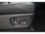 Toyota Land Cruiser 2.8 D-4D-F Executive Window Van | Panoramadak | Trekhaak | 3.500 kg | Stoelverwarming/-ventilatie | Leder | Dodehoek detectie | JBL | 360 camera | 19 inch