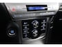 Toyota Land Cruiser 2.8 D-4D-F Executive Window Van | Panoramadak | Trekhaak | 3.500 kg | Stoelverwarming/-ventilatie | Leder | Dodehoek detectie | JBL | 360 camera | 19 inch