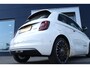 Fiat 500 La Prima 24 kWh | Adaptieve Cruise | Pano | Leder | Stoelverwarming | Camera | JBL Audio | Navi | Carplay | Keyless