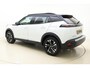 Peugeot e-2008 EV GT 50 kWh 3-Fase | Adaptive Cruise Control | Panoramadak | Full LED | Navigatie | Camera | Pack Drive Assist | Alcantara bekleding
