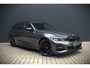 BMW 3-Serie Touring 330e High Executive M Sport | M Performance | PDC | Leer | Hifi | Ambiance Verlichting | Stoelverwarming | Adaptive Cruise Control | BTW | LED | Shadow Line | Keyless | Navigatie Prof. | DAB |