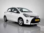 Toyota Yaris 1.5 Hybrid Aspiration Limited | Navigatie | Camera | Climate Control | LM Velgen |