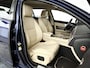 Jaguar XF Sportbrake 2.2D Aut. | Parkeercamera | Stoel- en stuurverwarming