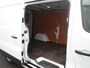 Renault Trafic 2.0 Blue dCi 130 T30 L2H1 Start - 130 PK - Trekhaak - All seasonbanden - Sidebars