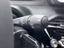 Peugeot 2008 1.2 Hybrid 136pk e-DCS6 Allure | Airconditioning | Cruise control | Trekhaak | Apple Carplay& Android Auto | 17inch Velgen