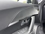 Peugeot 2008 1.2 Hybrid 136pk e-DCS6 Allure | Airconditioning | Cruise control | Trekhaak | Apple Carplay& Android Auto | 17inch Velgen