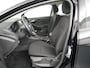 Ford Focus Wagon 125PK Lease Edition | Clima | Voorruitverwarming | Trekhaak | all seasonbanden | ISOFIX |