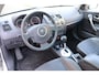 Renault Megane Coupé-Cabriolet, Automaat, Cruise Control, Airco, Trekhaak, PDC V+A, 2.0-16V Tech Line Prijs Is Rijklaar Inclusief 6 Maanden Garantie