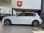 BMW 1-Serie M135i xDrive High Executive,Performance,6 Cilinder,Schuifkanteldak,Leder&Stoelverwarming,Harman Kardon,Navigatie,Achteruitrijcamera,Climate&Cruisecontrol,Spraakbediening,Keyless,18 Inch Lmv