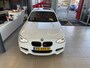 BMW 1-Serie M135i xDrive High Executive,Performance,6 Cilinder,Schuifkanteldak,Leder&Stoelverwarming,Harman Kardon,Navigatie,Achteruitrijcamera,Climate&Cruisecontrol,Spraakbediening,Keyless,18 Inch Lmv
