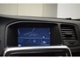 Volvo V60 T3 150pk AUT6 R-Design Trekhaak 1600kg/ Navi/ Cruise/ Donker glas