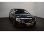 Volvo V60 T3 150pk AUT6 R-Design Trekhaak 1600kg/ Navi/ Cruise/ Donker glas