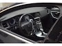 Volvo V60 T3 150pk AUT6 R-Design Trekhaak 1600kg/ Navi/ Cruise/ Donker glas