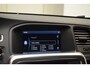 Volvo V60 T3 150pk AUT6 R-Design Trekhaak 1600kg/ Navi/ Cruise/ Donker glas