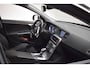 Volvo V60 T3 150pk AUT6 R-Design Trekhaak 1600kg/ Navi/ Cruise/ Donker glas