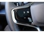 Volvo EX30 Twin Motor Performance Ultra 69 kWh - Panoramadak - Climate Pack - 360º Camera - Harman/Kardon audio - Parkeersensoren voor & achter - Extra getint glas - 19' LMV