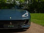Ferrari GTC4 Lusso 6.3 V12 | Atelier Car | Full spec! | Blu Ahrabian | Pano-dak | Lift | 360 cam | CarPlay