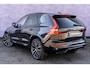 Volvo XC60 T6 Recharge AWD Plus Black Edition Long Range | 360° Camera | Elektr. Panoramadak | 22" LM velgen | Verwarmbare voorruit | Google Maps navigatie