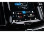 Volvo XC60 T6 Recharge AWD Plus Black Edition Long Range | 360° Camera | Elektr. Panoramadak | 22" LM velgen | Verwarmbare voorruit | Google Maps navigatie