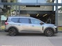 Dacia Jogger 1.6 Hybrid 140 Extreme 7p. AUTOMAAT / CAMERA / CRUISE / CLIMATE / BLINDSPOT / KEYLESS / PDC V+A / STOELV. / PRIVACY GLASS / 16''