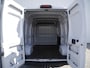 Citroën Jumper 2.2 BlueHDi 140 L2H2 3.3t 140 Pk | 3-Zits | Airco | Cruise Control | Navigatie via Apple Carplay & Android Auto | Laadruimtepakket |