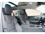 Volvo V60 T6 AWD AUT8 350PK Ultra Bright | Demo Deal | Bowers & Wilkins audiosysteem | 360 graden camera | 19" Lichtmetalen velgen | Panoramisch schuif-/kanteldak | Lederbekleed Dashboard | Stoelverwarming | Stuurwielverwarming | Elektrisch Bedienbare Voorstoelen met Geheugenfunctie |