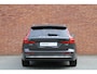 Volvo V60 T6 AWD AUT8 350PK Ultra Bright | Demo Deal | Bowers & Wilkins audiosysteem | 360 graden camera | 19" Lichtmetalen velgen | Panoramisch schuif-/kanteldak | Lederbekleed Dashboard | Stoelverwarming | Stuurwielverwarming | Elektrisch Bedienbare Voorstoelen met Geheugenfunctie |