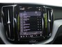 Volvo XC60 T8 AWD Ultra Dark | Luchtvering | Premium Harman/Kardon Audio | Stoel/Stuurverwarming | Achterbank verwarmd | 21" Velgen | Semi Elektr. Trekhaak | Panoramisch Schuif-Kanteldak |