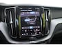 Volvo XC60 T8 AUT8 AWD Ultra Dark | Luchtvering | Semi elektrische trekhaak | Panoramadak met schuif-/kantelfunctie |Premium audio by Harman Kardon| 21 inch lichtmetalen velgen | 360 Camera | Adaptive Cruise & Pilot Assist | Power Seats incl. Memory |