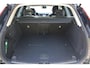 Volvo XC60 T8 AWD Ultra Dark | Luchtvering | Premium Harman/Kardon Audio | Stoel/Stuurverwarming | Achterbank verwarmd | 21" Velgen | Semi Elektr. Trekhaak | Panoramisch Schuif-Kanteldak |
