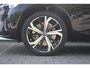 Volvo XC60 T8 AWD Ultra Dark | Luchtvering | Premium Harman/Kardon Audio | Stoel/Stuurverwarming | Achterbank verwarmd | 21" Velgen | Semi Elektr. Trekhaak | Panoramisch Schuif-Kanteldak |