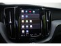 Volvo XC60 T8 AWD Ultra Dark | Luchtvering | Premium Harman/Kardon Audio | Stoel/Stuurverwarming | Achterbank verwarmd | 21" Velgen | Semi Elektr. Trekhaak | Panoramisch Schuif-Kanteldak |