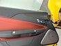 MG Cyberster Trophy Extended Range 77kWh | Showroommodel | 507 KM Bereik WLTP  | Zwarte Kap | Rood Leder | Inca Yellow