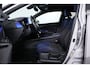 Toyota C-HR 1.8 Hybrid Executive | Navigatie| Keyless | BLIS | Camera | Stoel/stuur Verwarming | Climate Control | Adaptive Cruise | JBL | Parkeersensoren V+A | Lichtmetalen Velgen