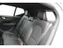 Volvo XC40 Recharge P8 AWD R-Design, Google services | Achteruitrijcamera | Semi elektrische trekhaak | DAB radio | Elektrische bedienbare achterklep | Adaptieve cruise control
