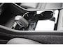 Volvo XC40 Recharge P8 AWD R-Design, Google services | Achteruitrijcamera | Semi elektrische trekhaak | DAB radio | Elektrische bedienbare achterklep | Adaptieve cruise control