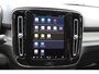 Volvo XC40 Recharge P8 AWD R-Design, Google services | Achteruitrijcamera | Semi elektrische trekhaak | DAB radio | Elektrische bedienbare achterklep | Adaptieve cruise control