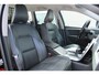 Volvo XC70 2.0 T5 FWD Dynamic Edition| Lederen Sportstoelen | Lichtmetalen Velgen 17" | Navigatiesysteem Full Map + Hard Disk | Electronic Climate Controle | Elektrisch Bedienbare Achterklep | Elektrische Ramen Voor En Achter |