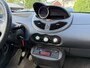 Renault Twingo 1.2 16V Parisienne | Airco | Elekt. Ramen | Trekhaak | APK tot 24-04-2026!