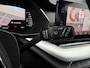 Skoda Octavia Combi 1.0 TSI Business Edition ✓Virtual Cockpit ✓Full LED ✓Navigatie ✓Camera ✓Apple Carplay & Android Auto ✓Sfeerverlichting ✓Stoelverwarming ✓Keyless ✓Climate ✓Cruise ✓Parkeersensoren ✓Lichtmetaal