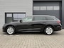 Skoda Octavia Combi 1.0 TSI Business Edition ✓Virtual Cockpit ✓Full LED ✓Navigatie ✓Camera ✓Apple Carplay & Android Auto ✓Sfeerverlichting ✓Stoelverwarming ✓Keyless ✓Climate ✓Cruise ✓Parkeersensoren ✓Lichtmetaal